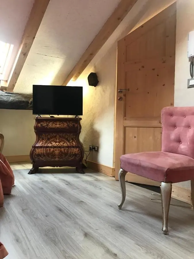 Sanctus Syrus 2 Bed & Breakfast Albenga Italy