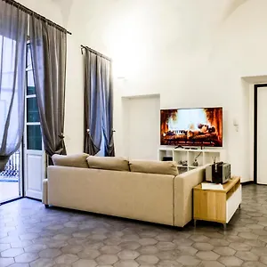 Affittacamere Archivolto Del Teatro, 3, Albenga